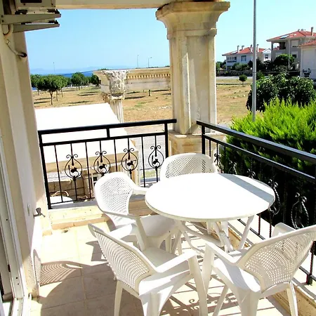 The Sea Garden Daire *