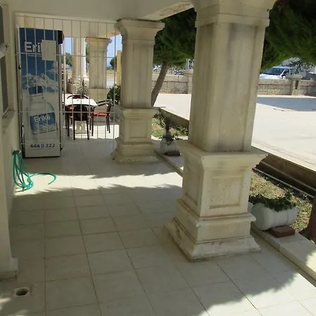 The Sea Garden * דידים